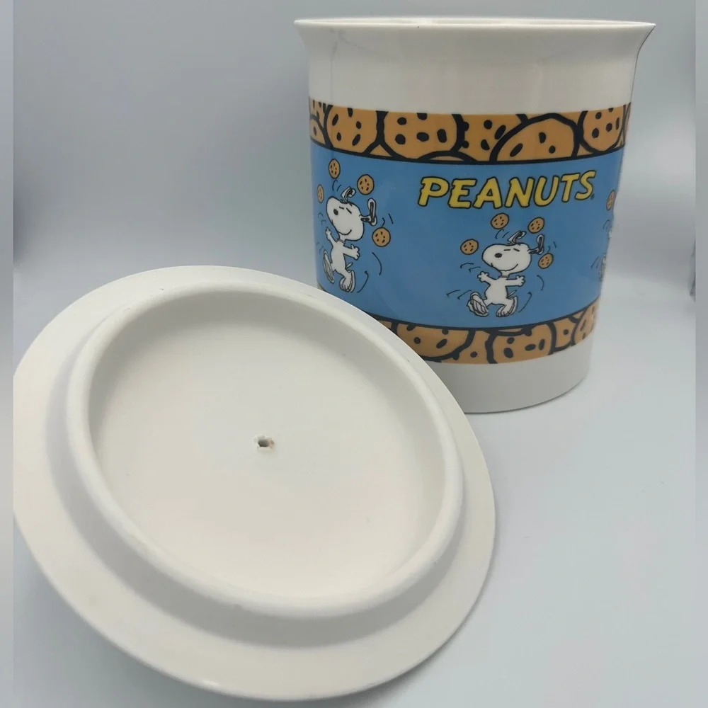 Peanuts Snoopy 7"Ceramic Cookie Jar WithLid Vintage - Picture 4 of 11